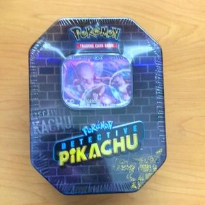 Detective Pikachu tin Mewtwo